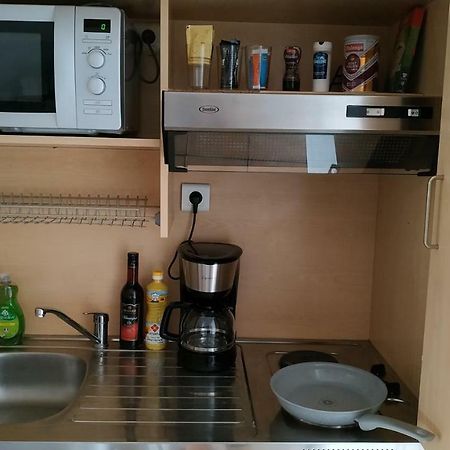 Studio Au Centre-Ville De Доль Екстер'єр фото